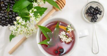 Boost your immune system naturally with elderberry supplements. Rich in antioxidants, they help fight off colds and flu while supporting overall wellness.