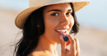 Discover the benefits of lip balms with SPF for ultimate lip protection. These dual-action balms hydrate and safeguard your lips from the sun’s harmful rays, combining skincare and sun care in one convenient product.